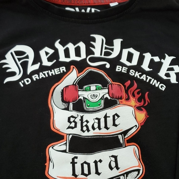 15 DLR SALE Boy lil bundle of shirts - Picture 3 of 10